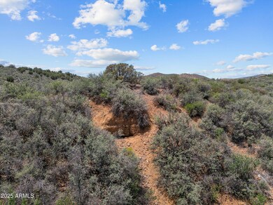 0 E Jacobs Rd unit 6891857, Mayer, AZ 86333 - photo 6