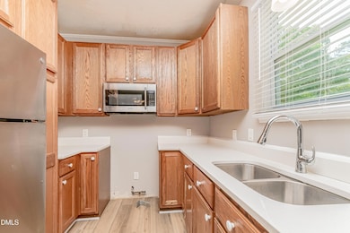 006-photo-kitchen-14479446