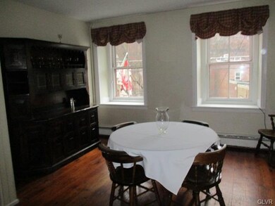 35 Race St, Jim Thorpe, PA 18229 - photo 7