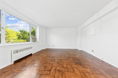 River House unit 4G, Bronx, NY 10471 - photo 3