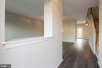 55 Roger Valley Ct, Parkville, MD 21234 - photo 3