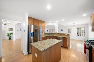 8818 Gas Light Village Dr, Houston, TX 77095 - photo 6