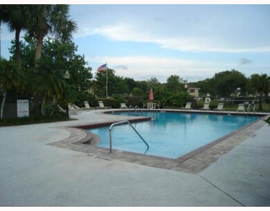 15 Amherst Ct unit C, Royal Palm Beach, FL 33411 - photo 3