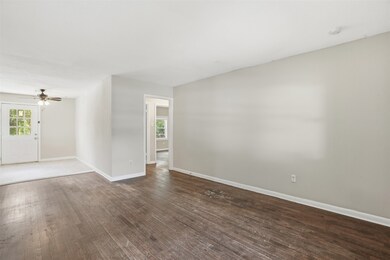 7301 Conley St, Houston, TX 77021 - photo 4