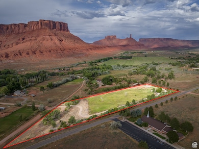 9 E Chamisa Ln, Castle Valley, UT 84532 - photo 4