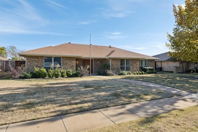 1422 Tierra Calle, Carrollton, TX 75006 - photo 3