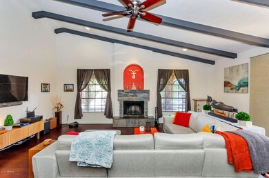 Family Room-3