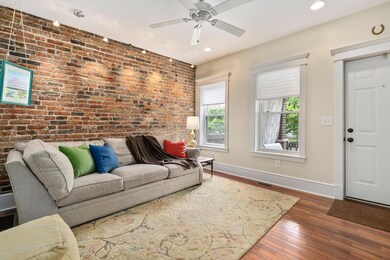 43 E Markison Ave_MLS_06