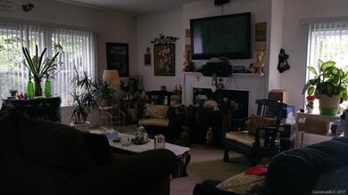 1118 Hunter St, Statesville, NC 28677 - photo 5