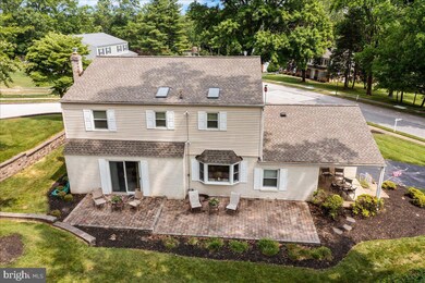 310 Beechtree Dr, Broomall, PA 19008 - photo 3