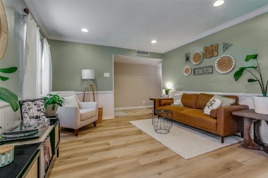 1805 Paxton Dr, Carrollton, TX 75007 - photo 2