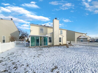 2264 Edgewater Cir, Plainfield, IN 46168 - photo 5