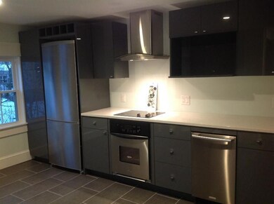 9 Conwell St unit 5, Provincetown, MA 02657 - photo 2