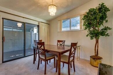 Dining_Room_View_1