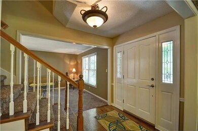 8526 Hallet St, Lenexa, KS 66215 - photo 2