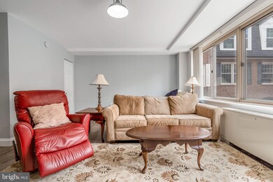 Jefferson House unit 112, Washington, DC 20037 - photo 7