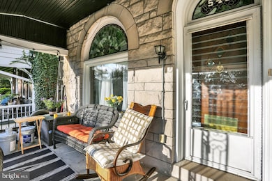 542 N 5th St, Reading, PA 19601 - photo 7