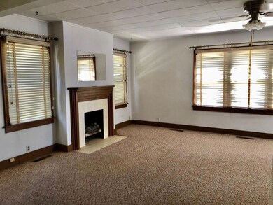 615 S 16th St, Parsons, KS 67357 - photo 4