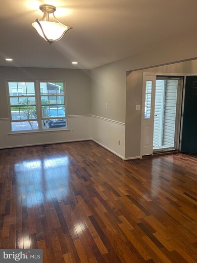 560 Doe Ct, Royersford, PA 19468 - photo 4