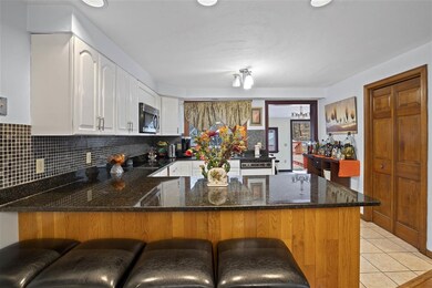 101 Schanda Dr, Newmarket, NH 03857 - photo 7