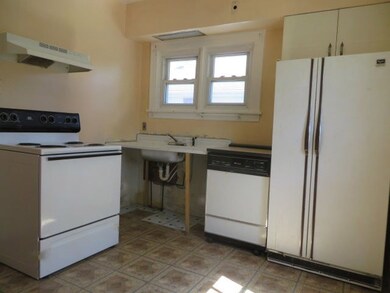 1423 Brookside Ave, Waukegan, IL 60085 - photo 6