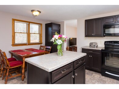 12 Piscassic St, Newmarket, NH 03857 - photo 5