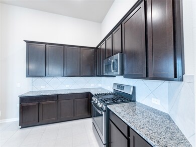 430 Merlot Dr, Alvin, TX 77511 - photo 3