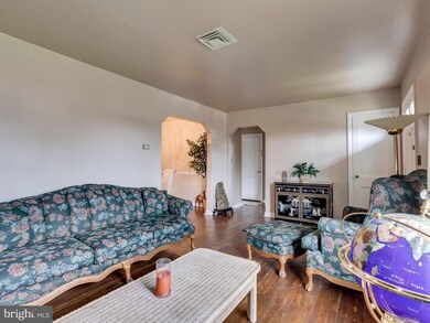 6503 Hawthorne St, Hyattsville, MD 20785 - photo 6