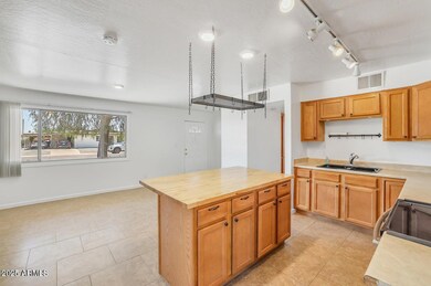 1526 W Huntington Dr, Tempe, AZ 85282 - photo 7