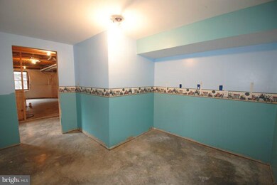 1331 T Bird Dr, Front Royal, VA 22630 - photo 7