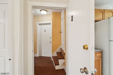 44 Elm St unit 2, Montclair, NJ 07042 - photo 4