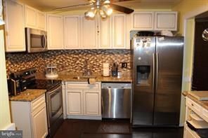 1514 Karen Blvd, District Heights, MD 20747 - photo 2