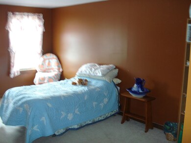 1181 Old Claremont Rd, Charlestown, NH 03603 - photo 2