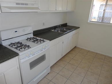 8944 Norton St unit 5, El Paso, TX 79904 - photo 4