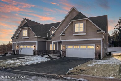 24 Berkeley St, Jenkins Township, PA 18640 - photo 3