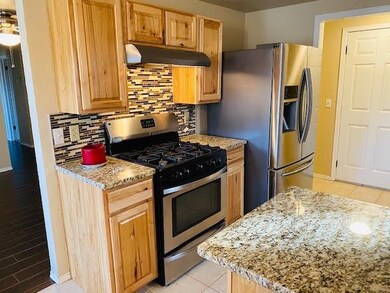 1613 NE 6th St, Moore, OK 73160 - photo 3