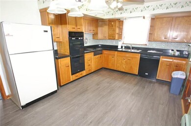 21 W Laurel St, Bethlehem, PA 18018 - photo 4