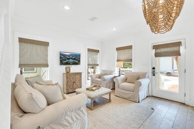 113 E Lifeguard Loop-Den 2 USE