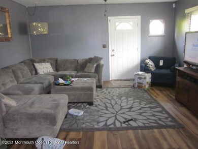598 Wayside Npt 001