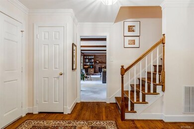 Foyer to Family room