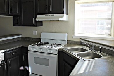 14500 Bryce Dr, Horizon City, TX 79928 - photo 4