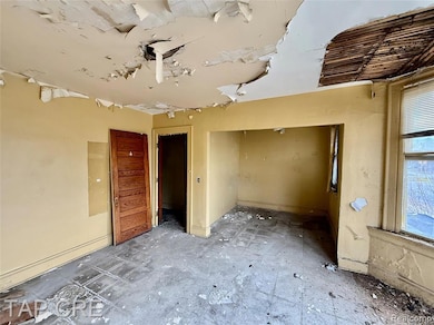 1092 E Grand Blvd, Detroit, MI 48207 - photo 5