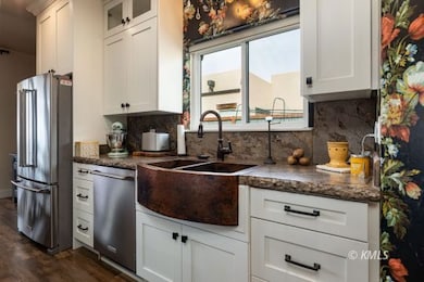 580 S Cedar Cir, Kanab, UT 84741 - photo 7