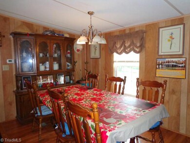 5459 Millie Ln, Asheboro, NC 27205 - photo 4