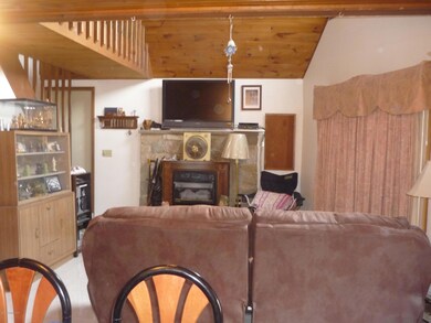 5  Dining - living room.JPG