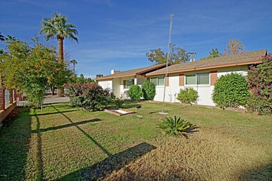 906 N Wedgewood Dr, Mesa, AZ 85203 - photo 2