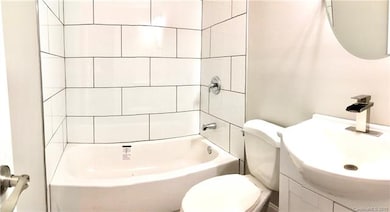 Care was taken into mixing modern with function.  Appreciate the waterfall faucets!