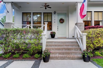 108 Moss St, Houston, TX 77009 - photo 2