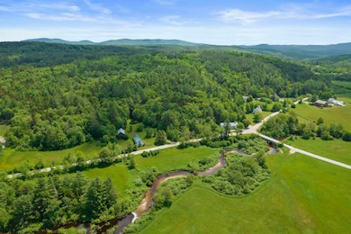 11 Old County Rd E, Londonderry, VT 05148 - photo 2