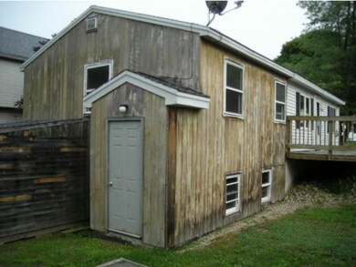 54 Pennichuck St, Nashua, NH 03064 - photo 4